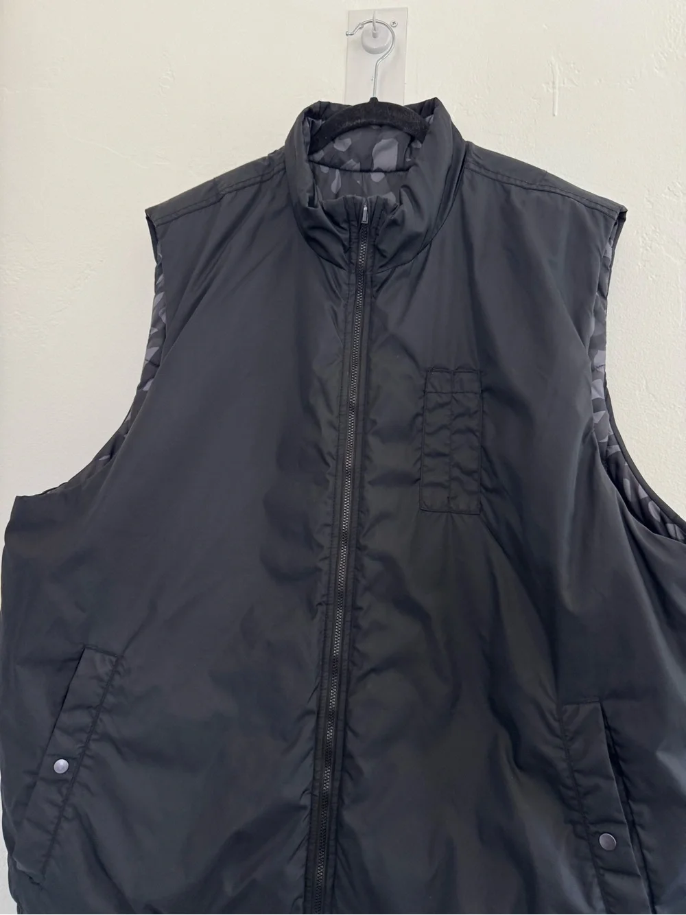 Jordan Fly Vest Reversible Black Cool Grey Camo Insulated Water Repellant